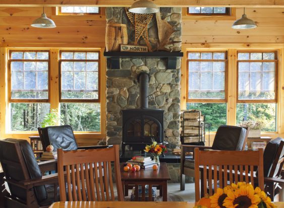 AMC Chairback Lodge Lounge