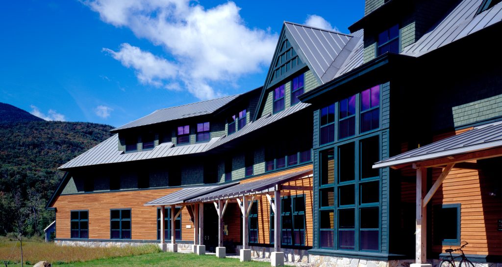 AMC_highland_exterior1_Hero