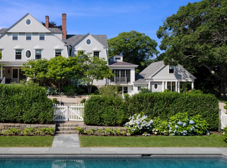 Fort Hill_Exterior Front Full_Hero