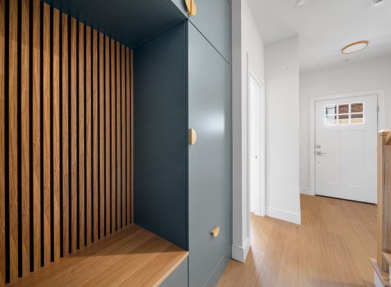 Murphy Court Unit 6 Mudroom