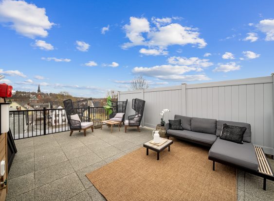 Murphy Court Unit 6 Roof Deck Right