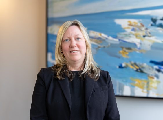 Erin Tracey, Principal